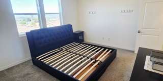 Gorgeous Stand Alone Town Home / Rolling Hills Golf Club is your Back Yard Gallery 23