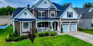 Beautifully Upgraded 4 Bedroom Home – Unfurnished | Flexible Lease Terms! Gallery 1