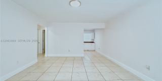 286 NW 39th St Gallery 21