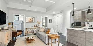 2545 Penn Avenue Gallery 7