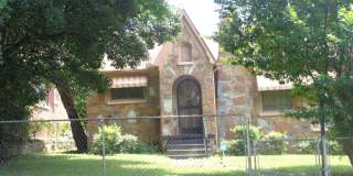 3015 Battery Street Gallery 1