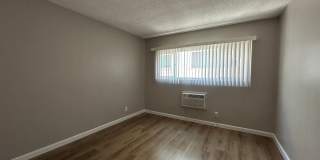 Tarzana Five Apartments Gallery 59