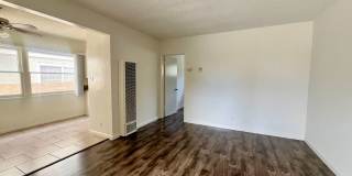 2419 Rockefeller Lane Gallery 7
