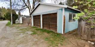 Central CDA rancher 2 bed 1 bath with 2 car detached shop Gallery 24
