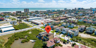 208 W Saturn Ln Gallery 21