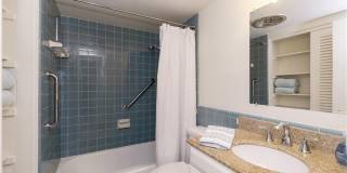***SEMI-FURNISHED OR UNFURNISHED***SANDCASTLE***QUIET COMMUNITY***ON ALAMANDA BLVD***BIKE TO THE BEACH***WALK TO PUBLIX AND PGA SUPERSTORE COMMERICAL CENTER*** Gallery 12