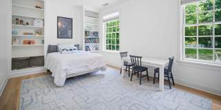 164 West Lane Gallery 25