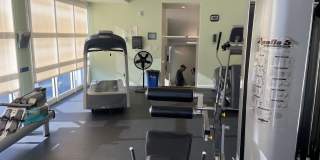 535 Pierce St Gallery 16