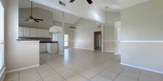 East El Paso 3 bed 2 bath Refrig A/C Gallery 10