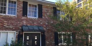 2 Bedroom 1 Bath Apartment in Radcliffeborough - Downtown Charleston Gallery 1