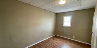 North Bay / central Portland area-Affordable rental-$99 move-in special Gallery 13