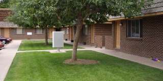 Beautiful 2 Bedroom Town Home! Gallery 1
