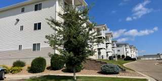 Hawk Pointe Apartments Gallery 16