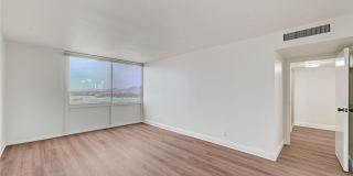 205 E Harmon Avenue Gallery 30