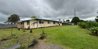3 Bedroom / 2 Bath Pet Friendly Home In Hilo! Gallery 27