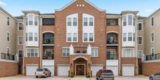 6155 SHADYWOOD Road Gallery 1