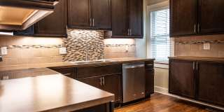 WalnutS5125 Gallery 1