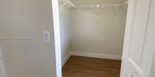 1835 SW 81st Ave Gallery 17