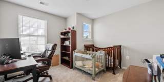 670 MCLEARY Square SE Gallery 27