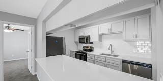 The Ava and Aria Gallery 21