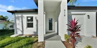 918 Eisenhower Boulevard Gallery 2
