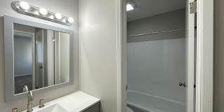 Maple Hills Apartments Gallery 13