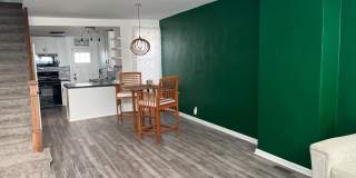 136 DAVIS Street Gallery 1