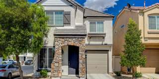 Beautiful Home in Lamplight Gardens at Silverado gated community Gallery 1