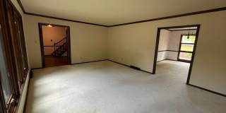 Large 5BR/3.5 Bath in Elm Heights. Available Now! Gallery 38