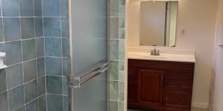 1249 DERBYSHIRE RD Gallery 27