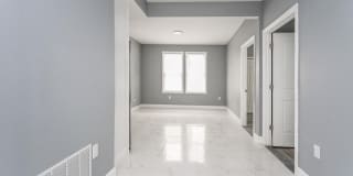 77 RANDOLPH AVE Gallery 8