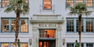 BELLA VILLA Gallery 1