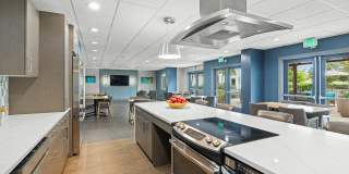 Destinations Lynnwood 61+ Active Adult Apartment Homes Gallery 72