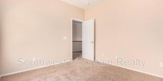 41261 W Laramie Rd Gallery 32