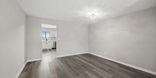 1543 S Ardmore Avenue Gallery 3