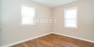 Welcome to this charming 2 bedroom, 1 bathroom home for rent in Columbus, OH! Gallery 10