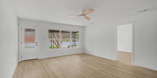 1411 W Gandy Street Gallery 17