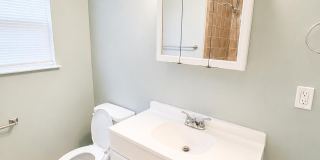 1103 Colonial Avenue Gallery 16