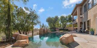 Queensridge Beauty - 5 bedroom on a 1/4+ acre lot Gallery 9