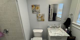 7 Burnham St. Gallery 6