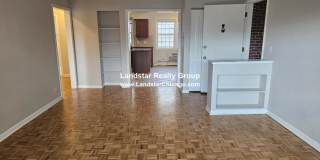 1500 W Touhy Gallery 1
