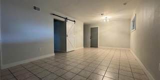 1812 RIVER OAKS Drive Gallery 2
