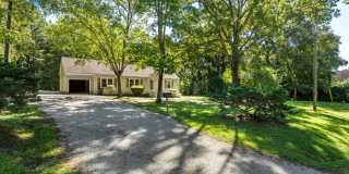 3 Bedroom House on One Acre of Land - Lawn Care Included! Gallery 1