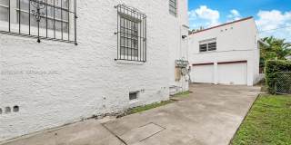 1736 Southwest 9th Street Gallery 2