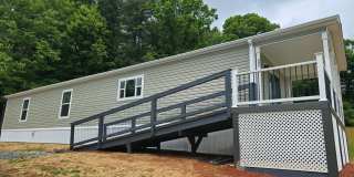 Brand new 2/2 trailer for rent Gallery 1