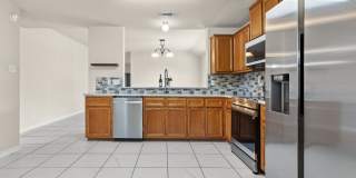 4703 Stonehaven Drive Gallery 17