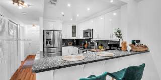 1400 Salzedo St Gallery 19