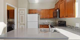 3 Bedroom Townhome in a gated community in Colorado Springs Gallery 4