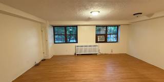 5424 Fifth Avenue Gallery 60