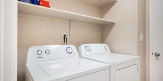 4995 Nardini Avenue Gallery 18